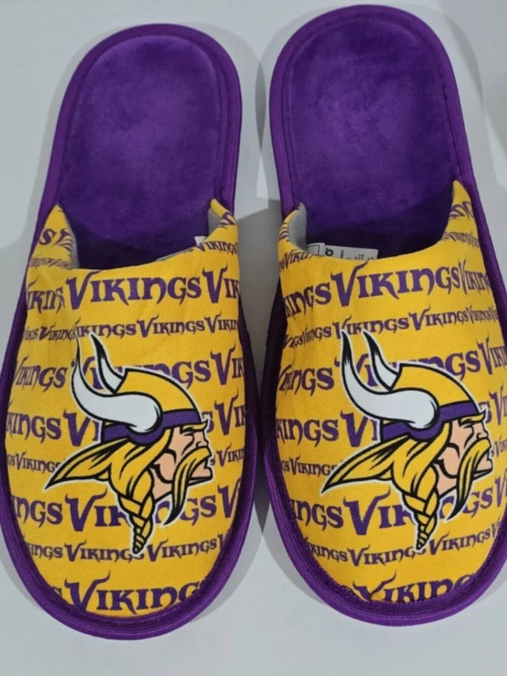 Minnesota Vikings Slippers Mens 11-12 Large FOCO NFL Slip On Purple Comfort Flat